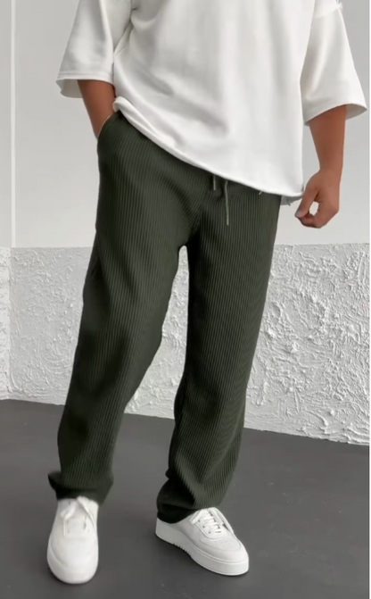 Mike | Ribbed Straight Pants