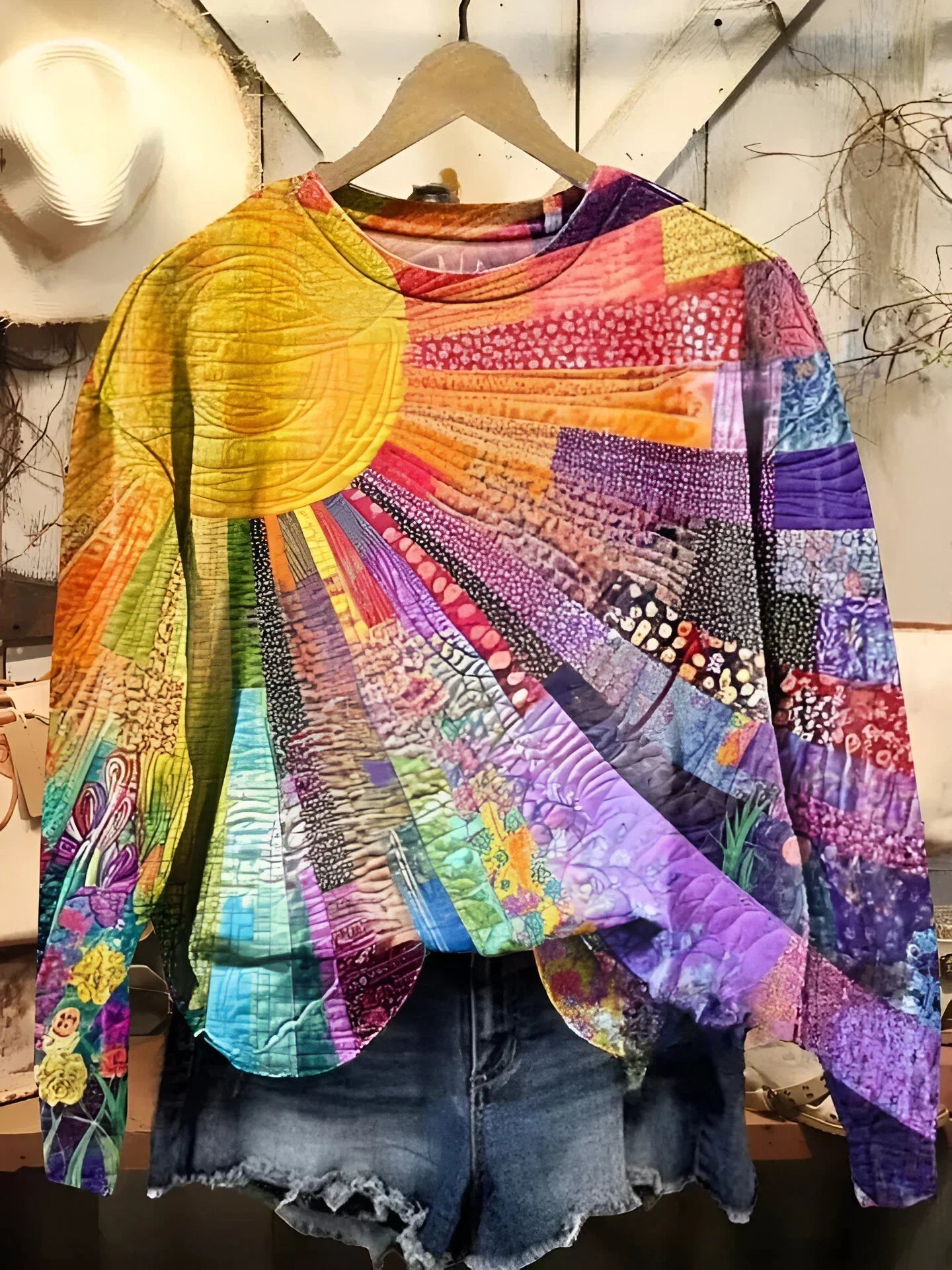 Quirine - Colourful Sun Collage Sweater